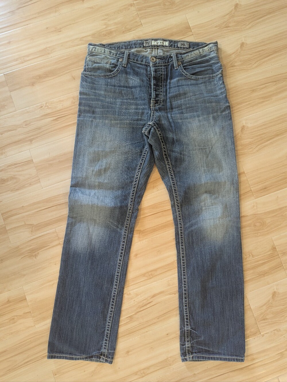 BKE Ryan Men's Blue Jeans 36L 36x33 Whisker Detail Good Condition